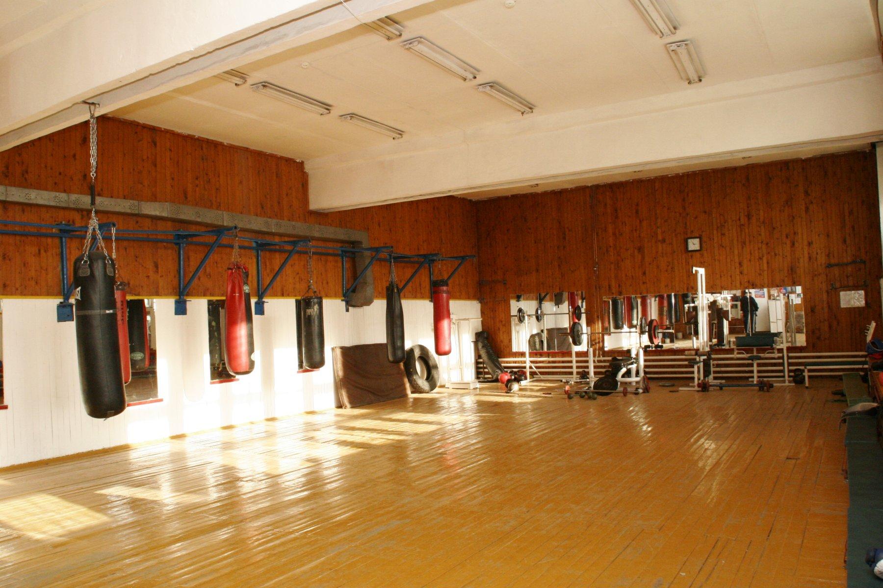 Динамо - Дворец спорта